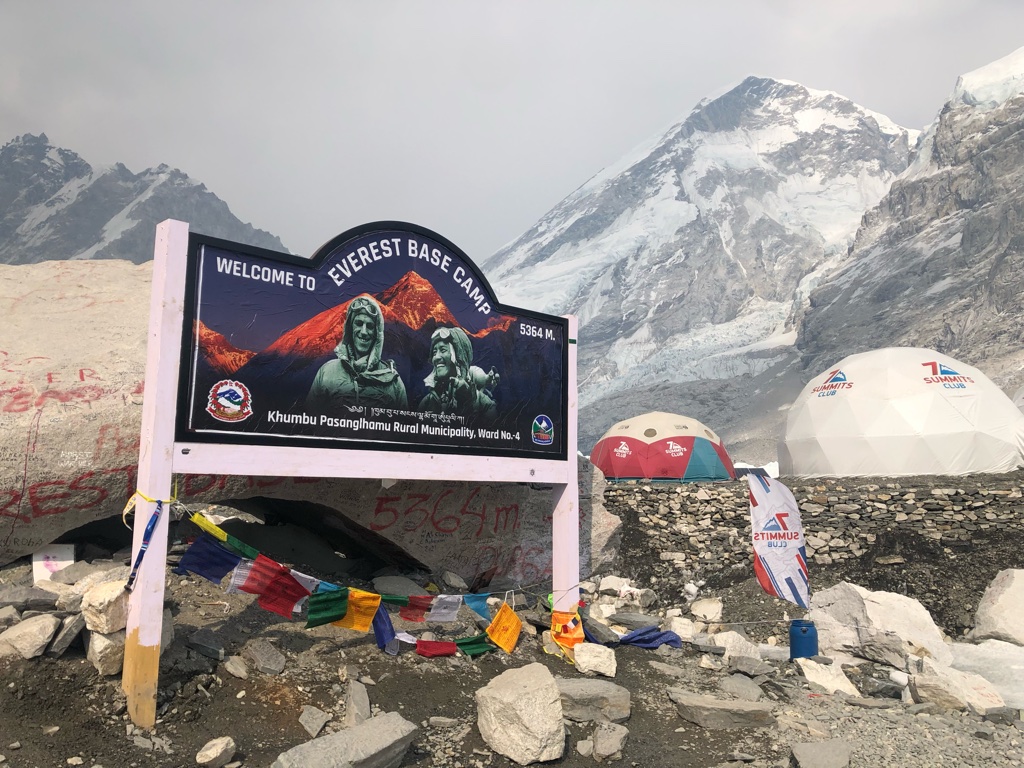Everest Base camp luxury Trek In 16 Days