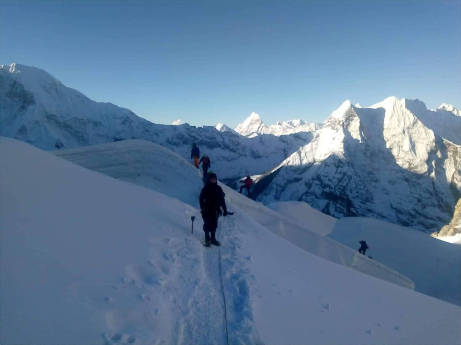 Island Peak Climbing in 16 Days
