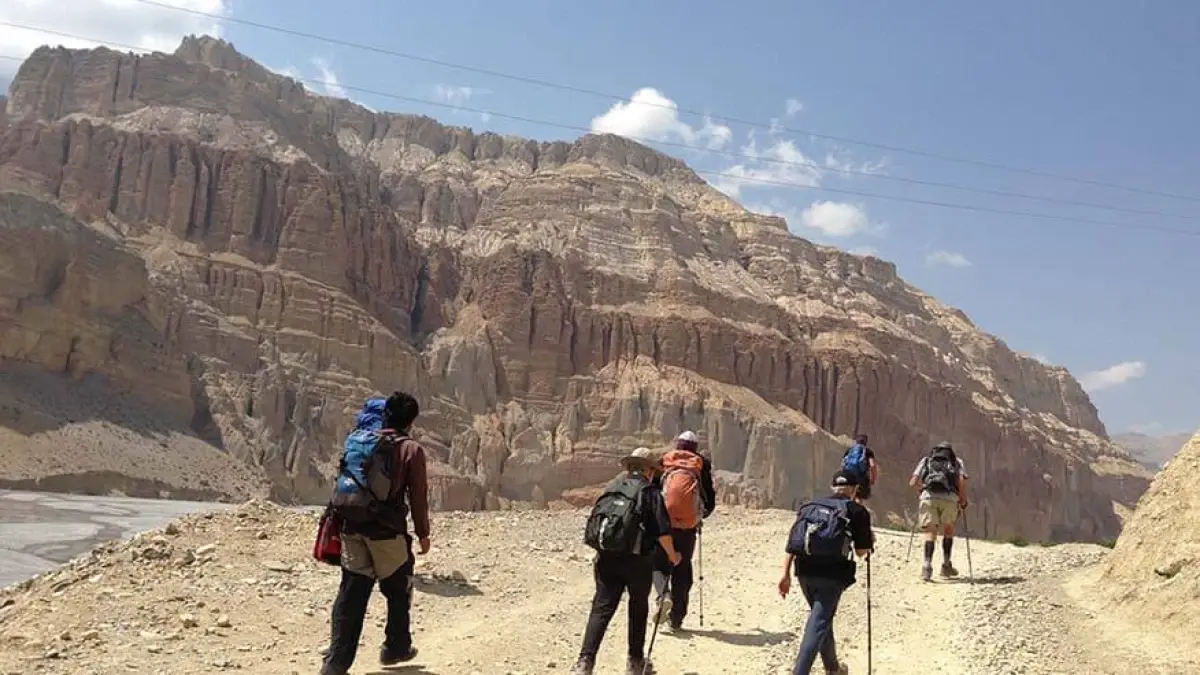 upper-mustang-trekking-1743242186.webp